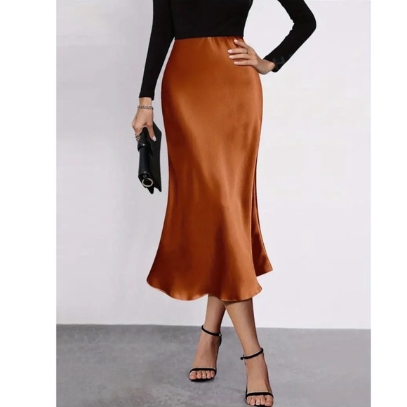 NEW! Rust Satiny High Waisted Midi Skirt with Side Zip! - Picture 5 of 5